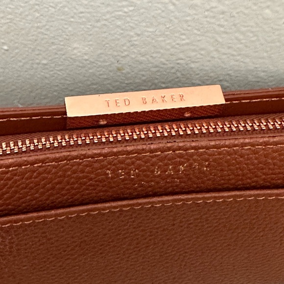 Ted Baker Tan Leather Zip Wallet - Picture 4 of 12